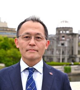 川崎哲